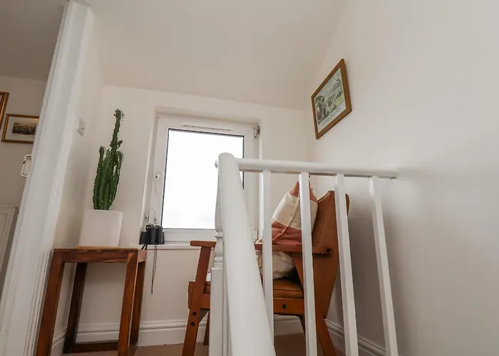 Launcher's * Scarborough